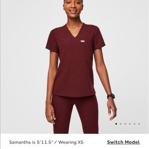 Figs scrubs - Burgundy size medium